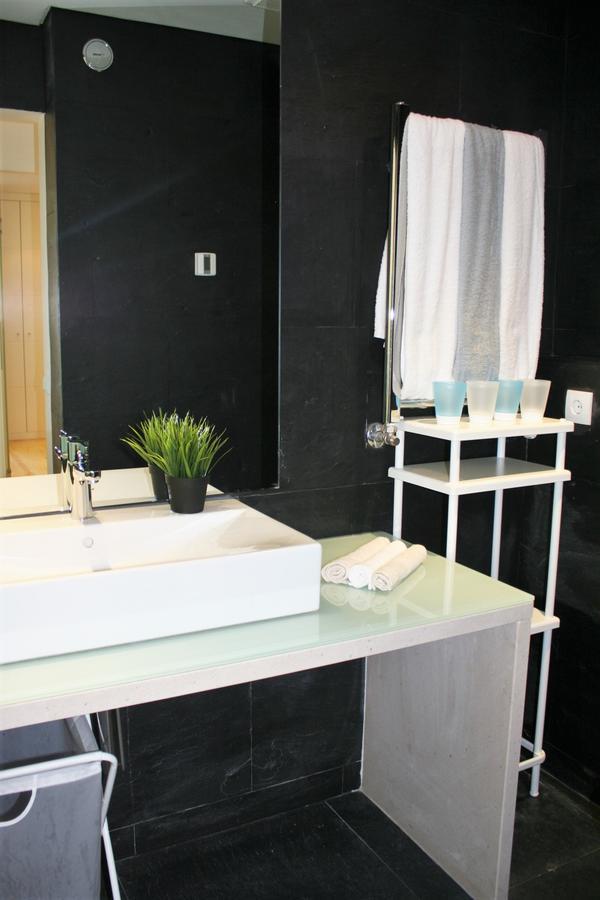 Charming Estoril Apt Beach 5 Min Walk Екстер'єр фото