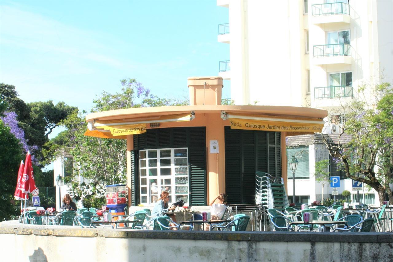 Charming Estoril Apt Beach 5 Min Walk Екстер'єр фото